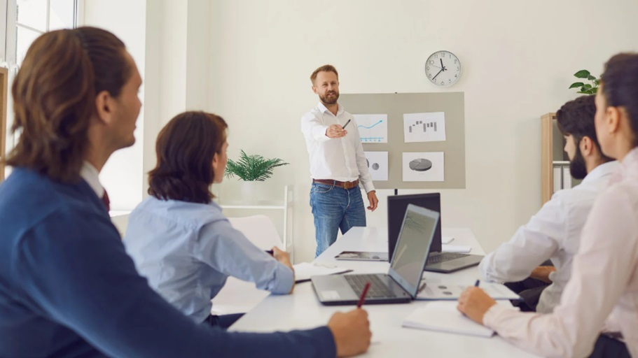How Leadership Coaching Supports Ethical Decision-Making in Business Making in Business